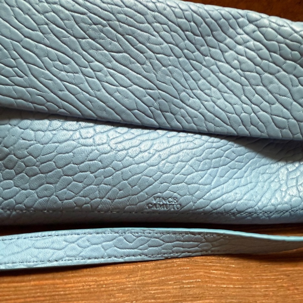 Designer bags- The Sak, Vince Camuto, Fossil, Shiseido, and more- Please read! - Picture 3 of 7